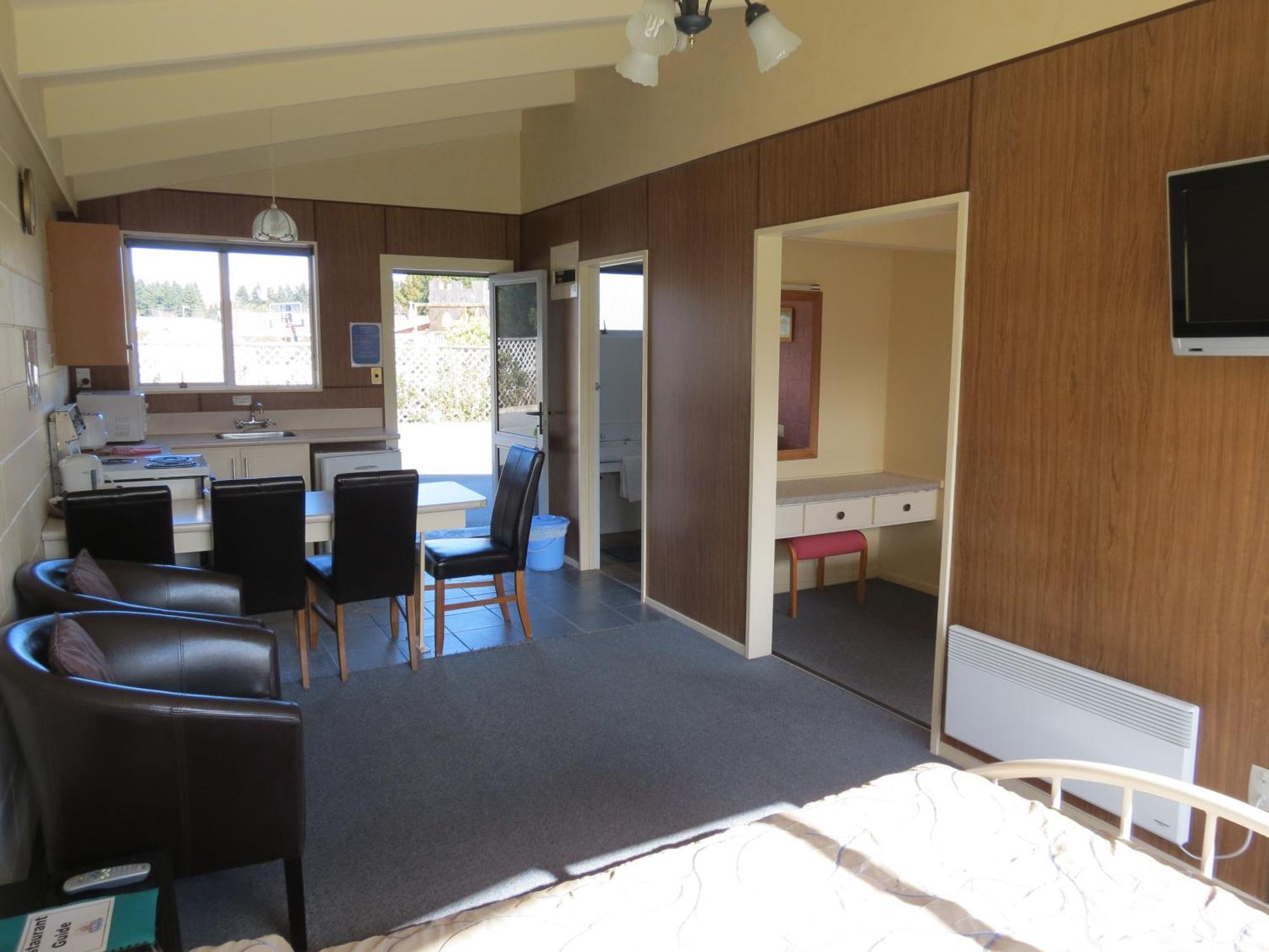 Alpine View Motel Te Anau Eksteriør bilde