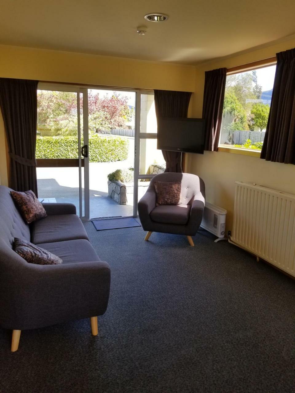 Alpine View Motel Te Anau Eksteriør bilde