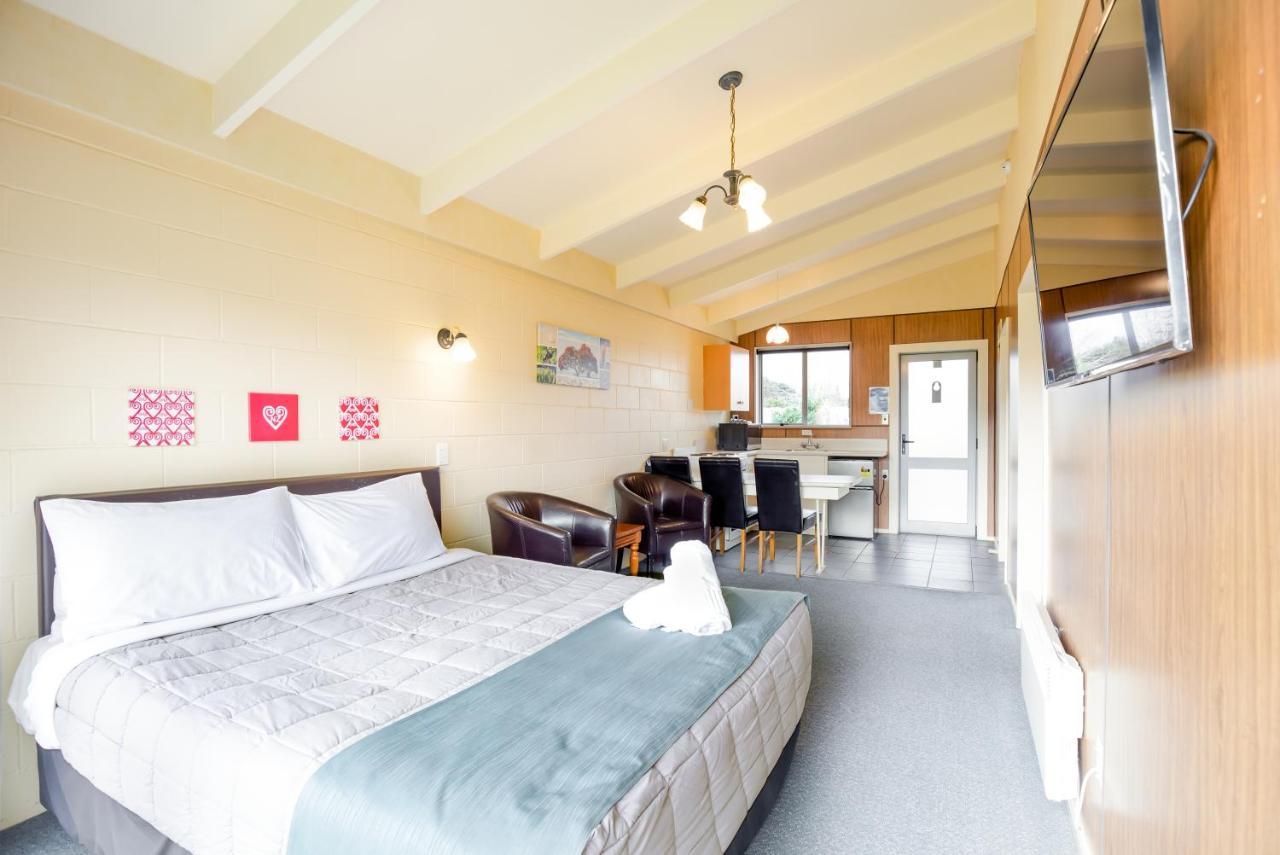 Alpine View Motel Te Anau Eksteriør bilde