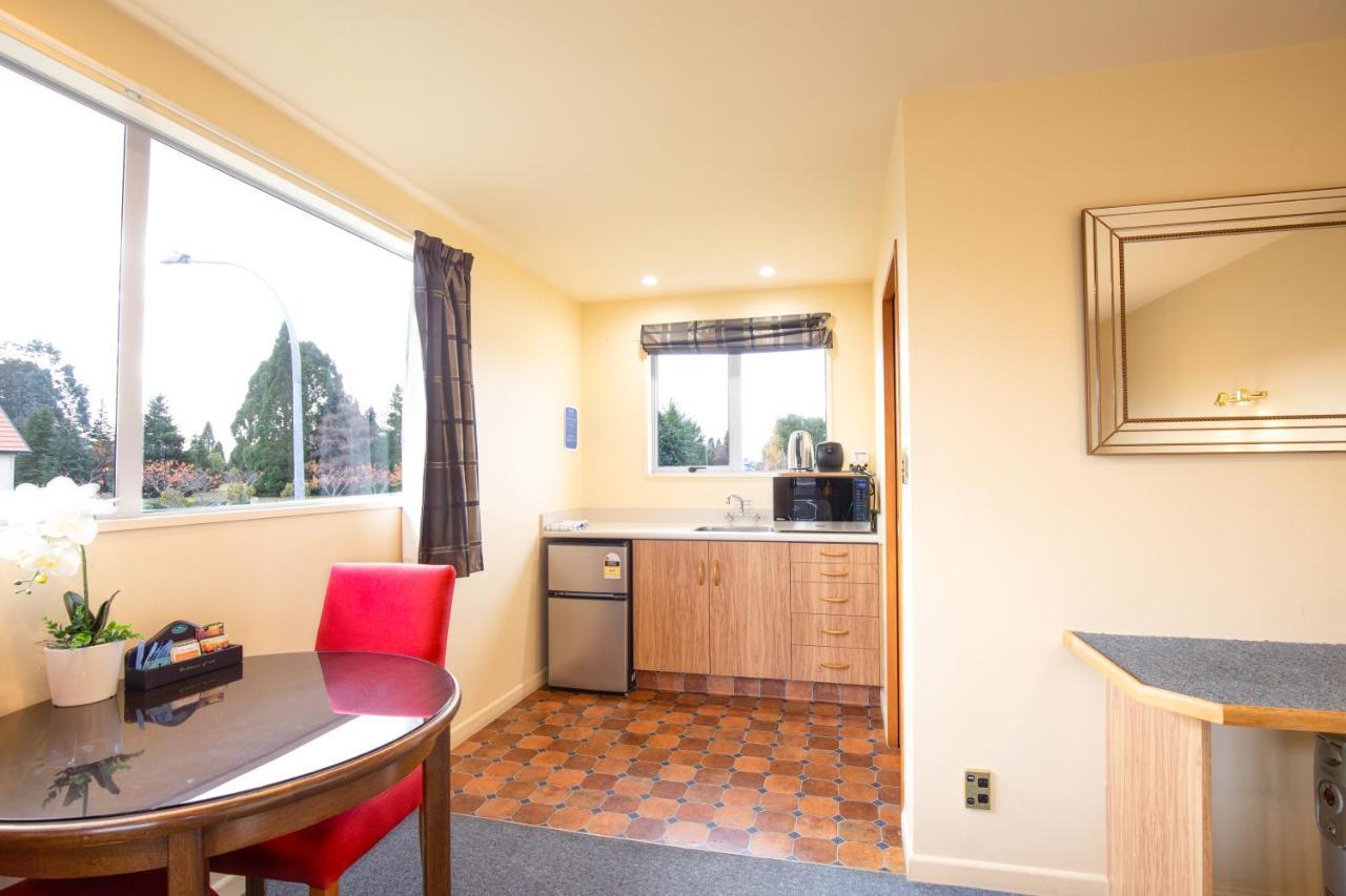 Alpine View Motel Te Anau Eksteriør bilde