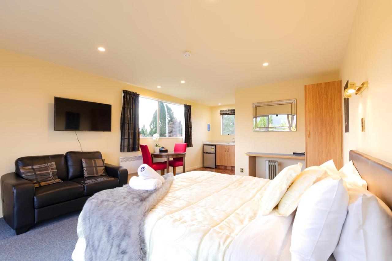 Alpine View Motel Te Anau Eksteriør bilde